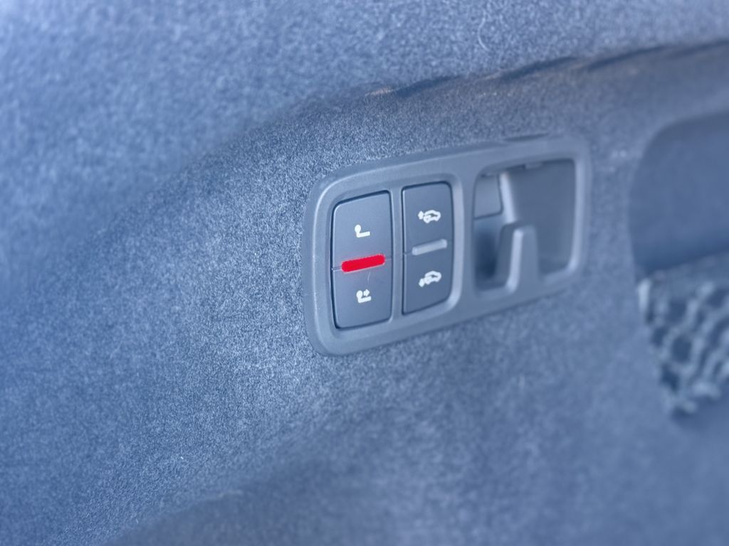 Audi RSQ8 2025