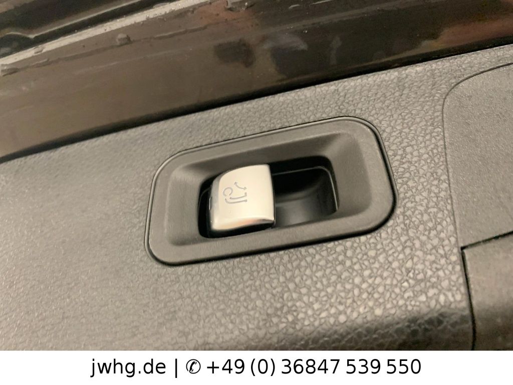 Mercedes-Benz E 300 2021