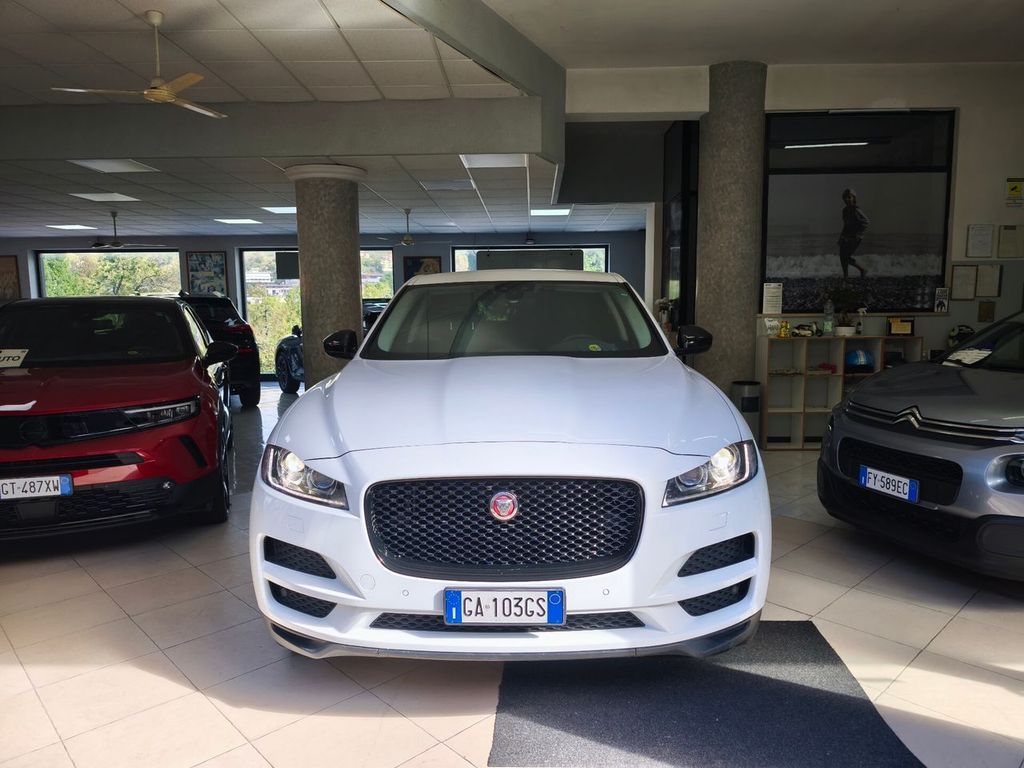 Jaguar F-Pace 2020