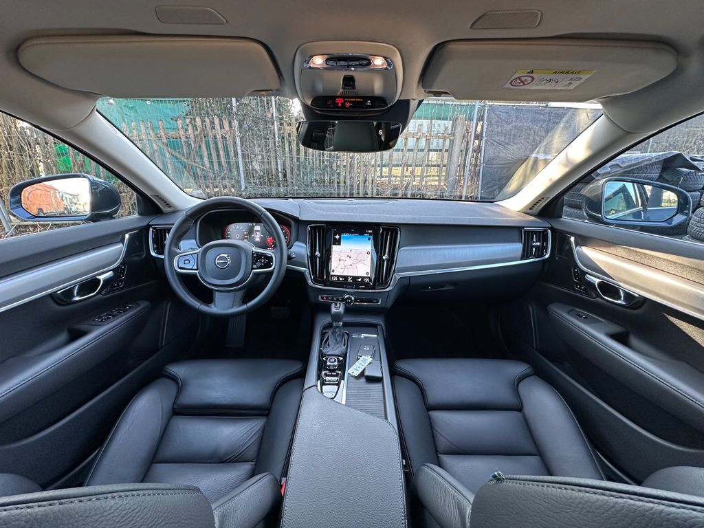 Volvo V90 2020