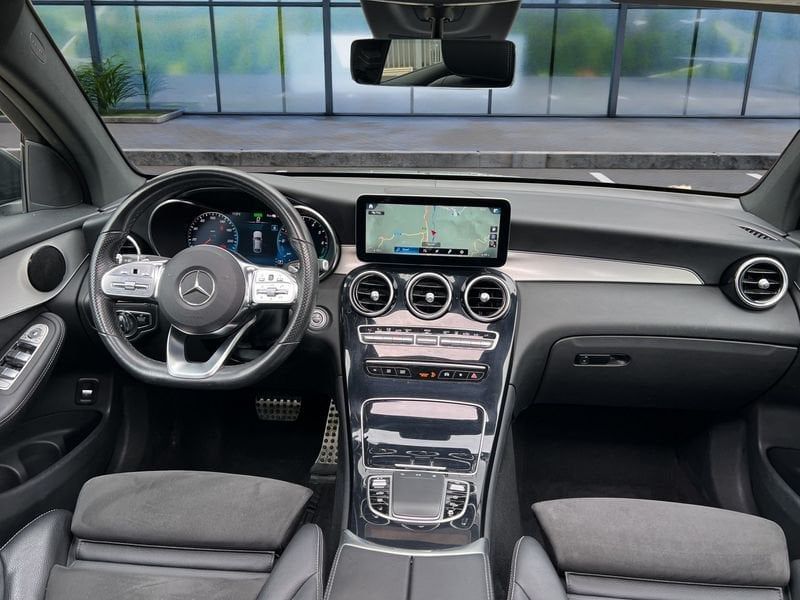 Mercedes-Benz GLC 300 2021