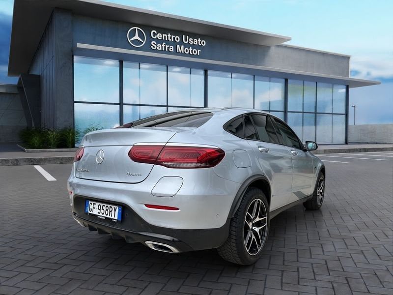 Mercedes-Benz GLC 300 2021