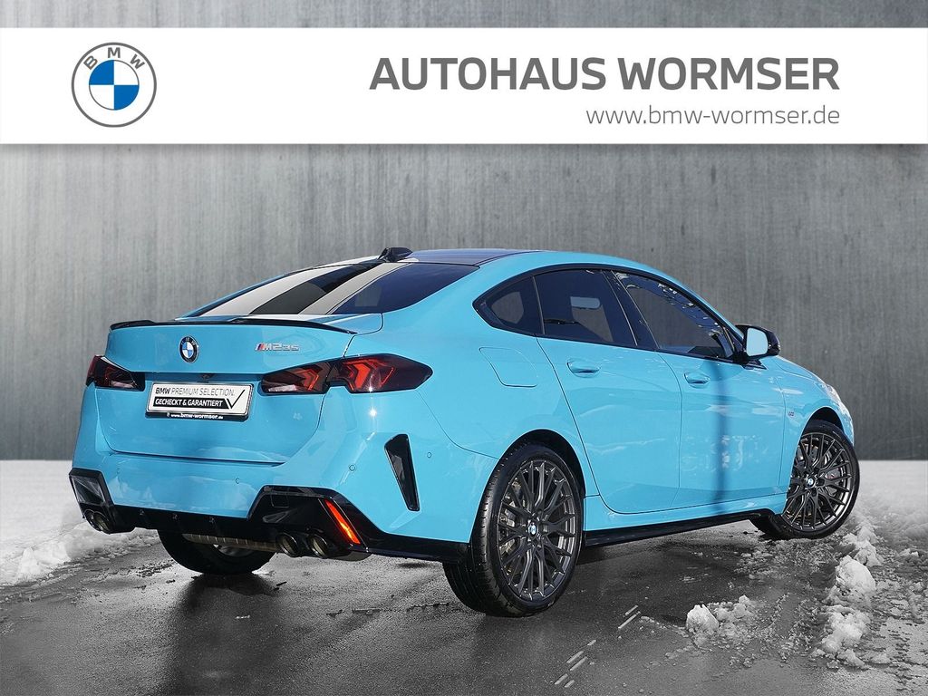 BMW M235 2024