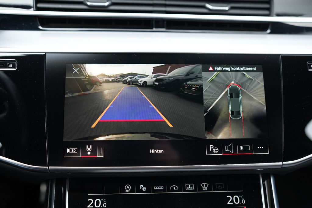 Audi S8 2023
