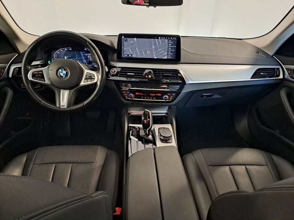 BMW 530 2021