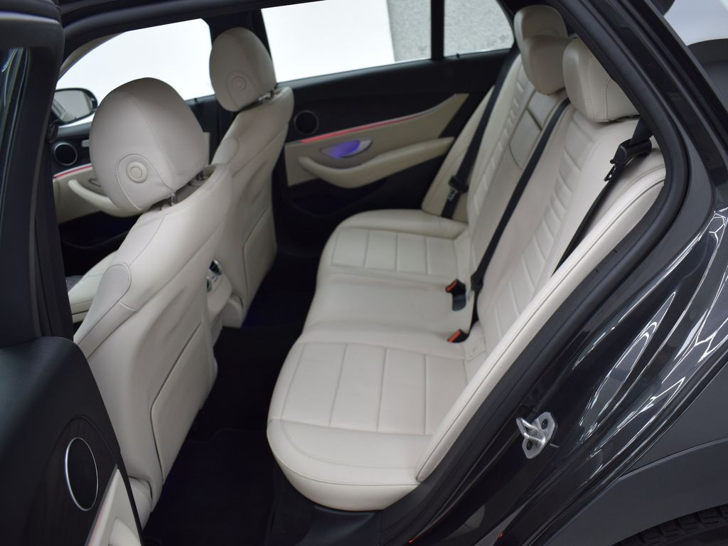 Mercedes-Benz E 400 2022