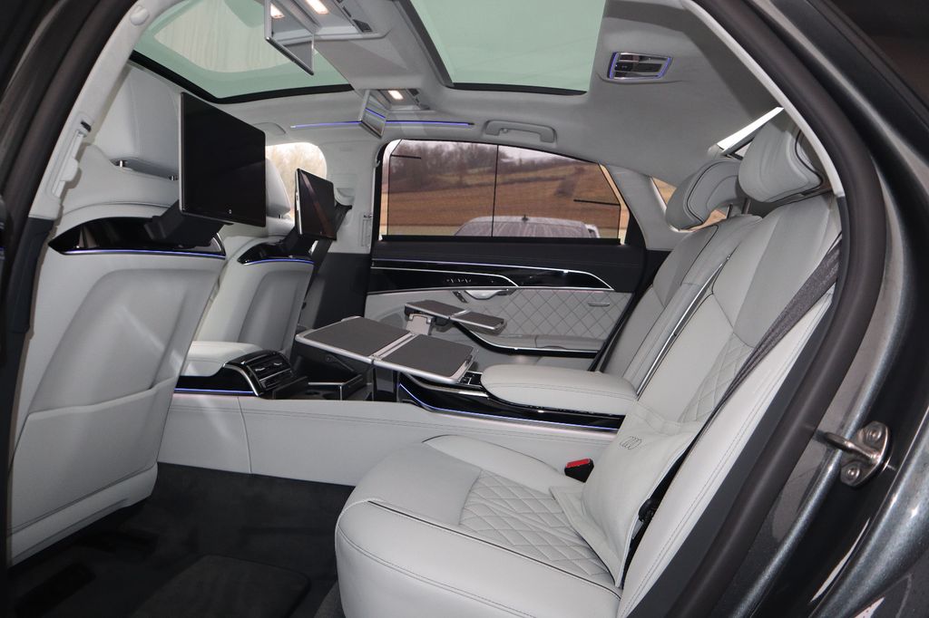 Audi A8 2025