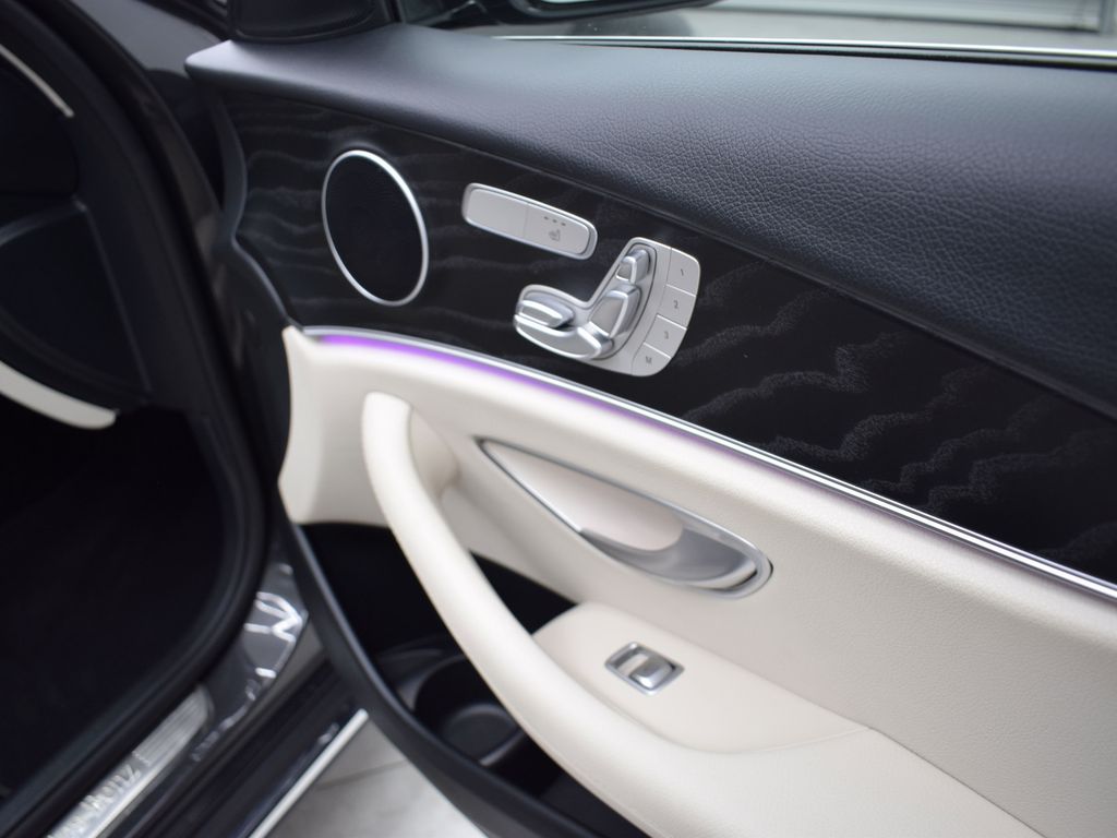 Mercedes-Benz E 400 2022