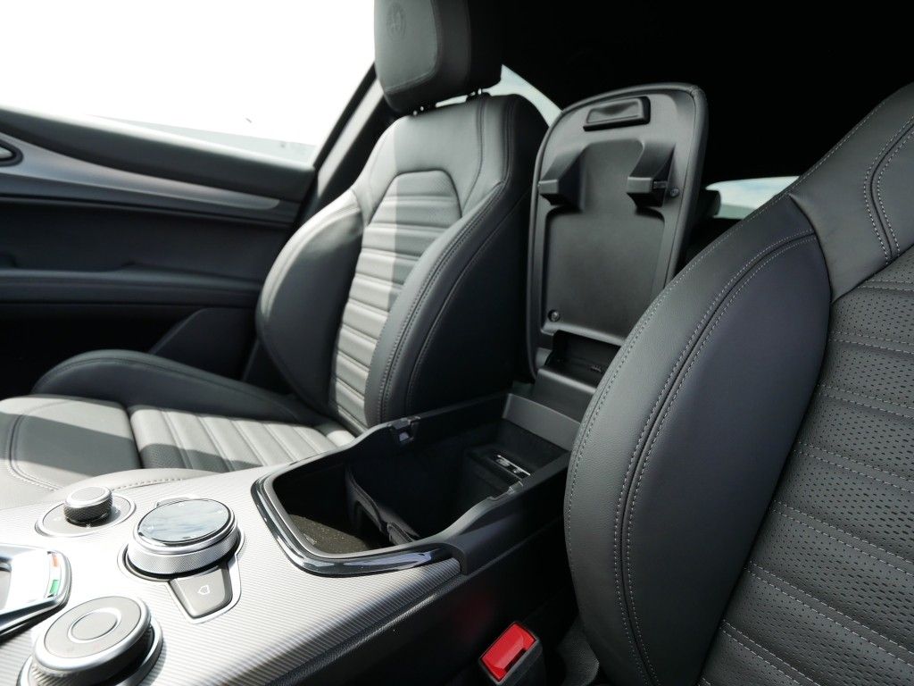 Alfa Romeo Stelvio 2026