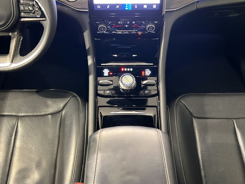 Jeep Grand Cherokee 2023