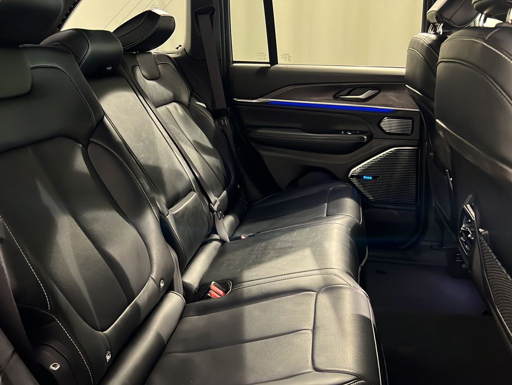 Jeep Grand Cherokee 2023