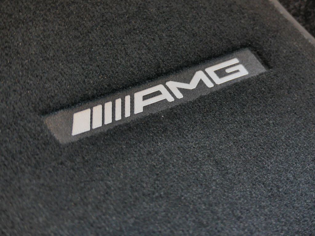 Mercedes-Benz GLA 200 2025