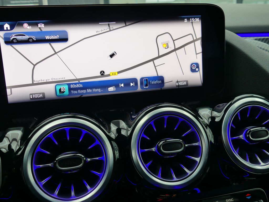 Mercedes-Benz GLA 200 2025