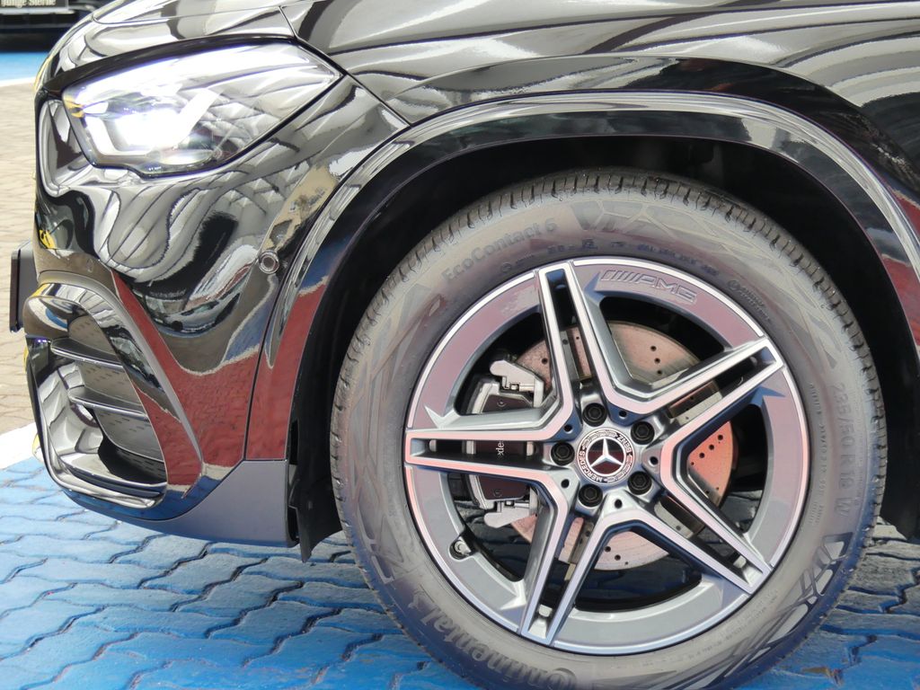 Mercedes-Benz GLA 200 2025