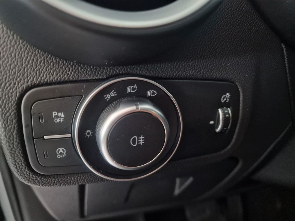 Alfa Romeo Stelvio 2021