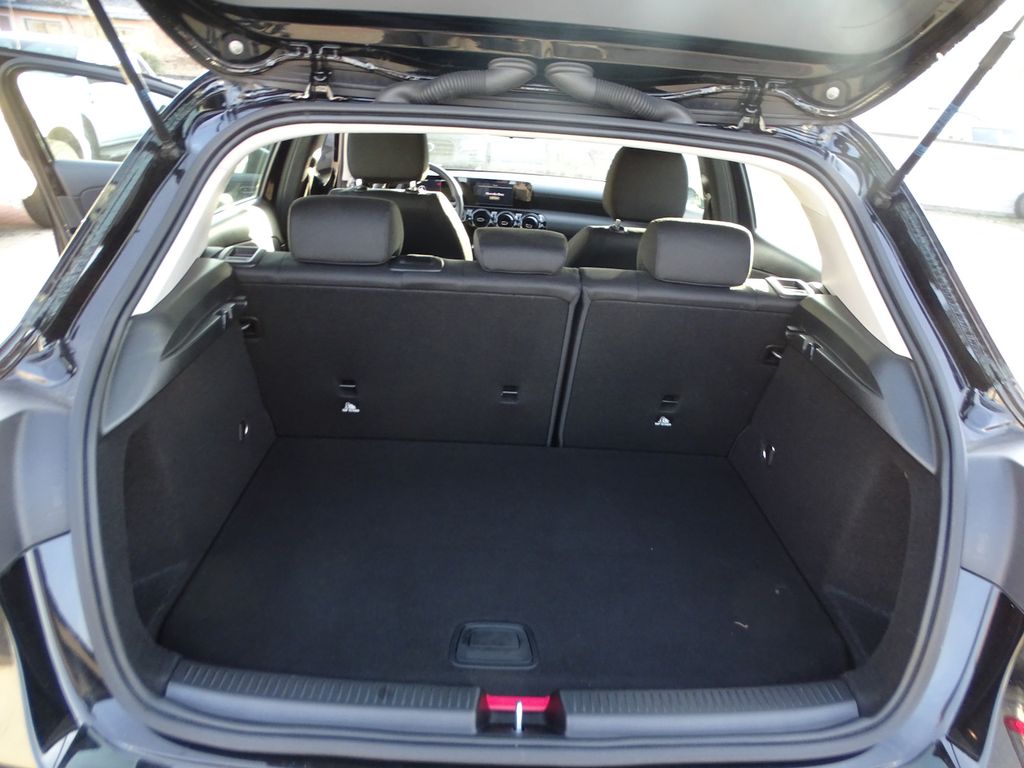 Mercedes-Benz A 250 2022