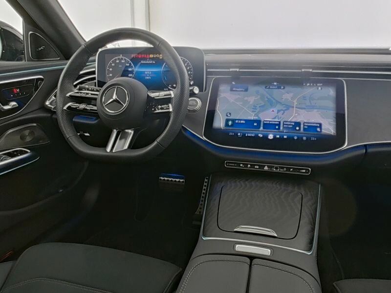 Mercedes-Benz E 300 2024