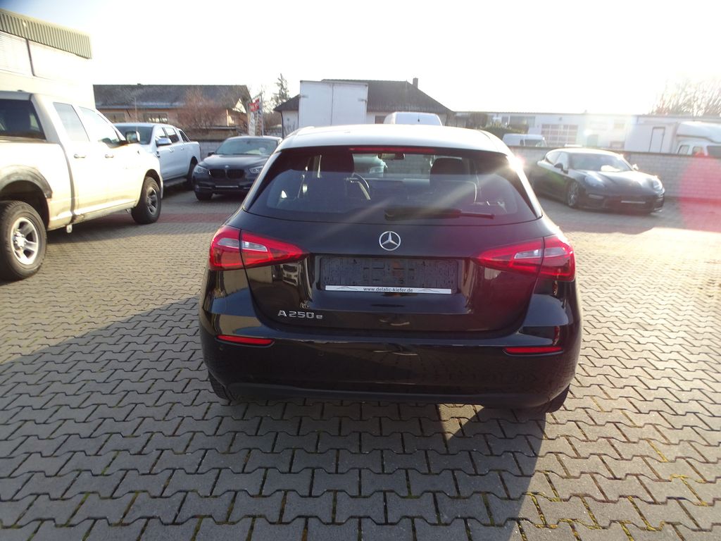 Mercedes-Benz A 250 2022