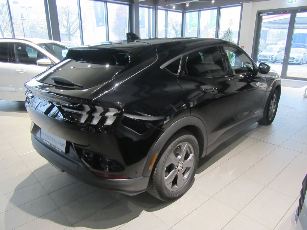 Ford Mustang Mach-E 2022