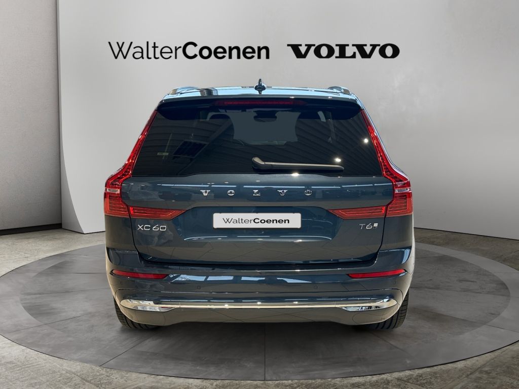 Volvo XC60 2025