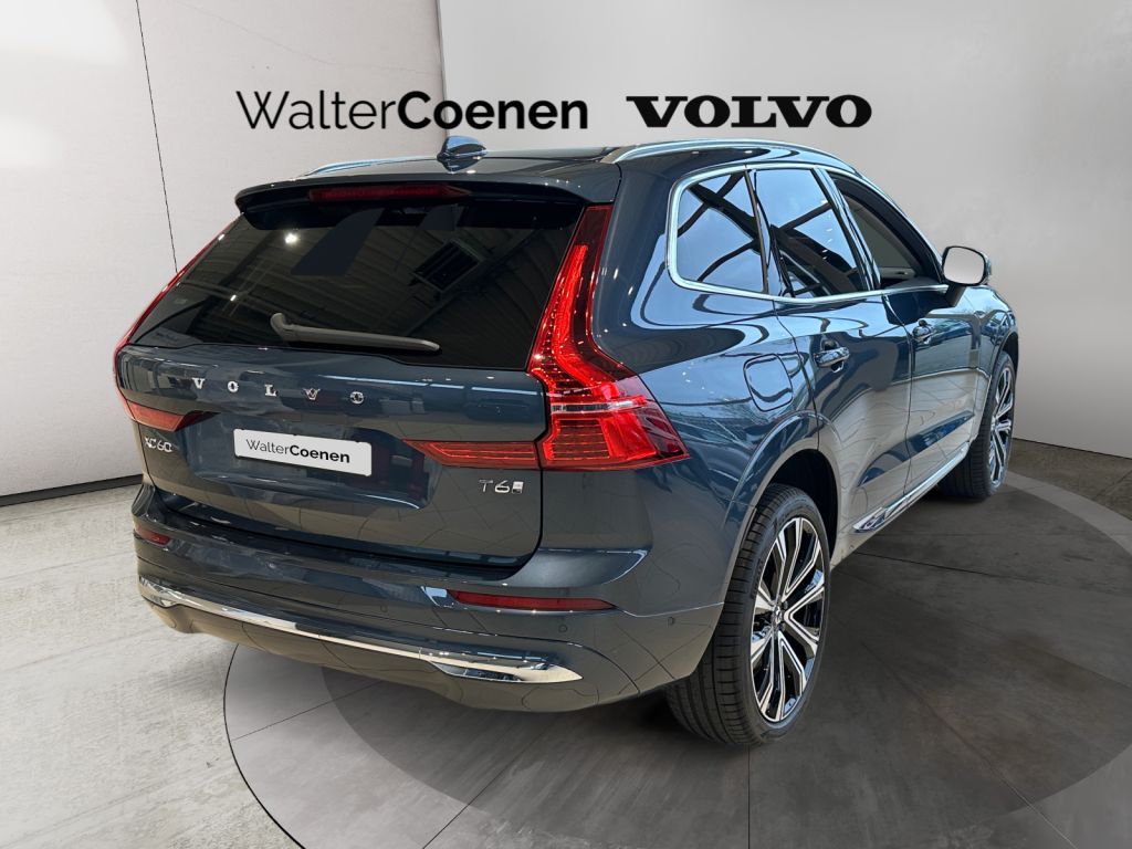 Volvo XC60 2025