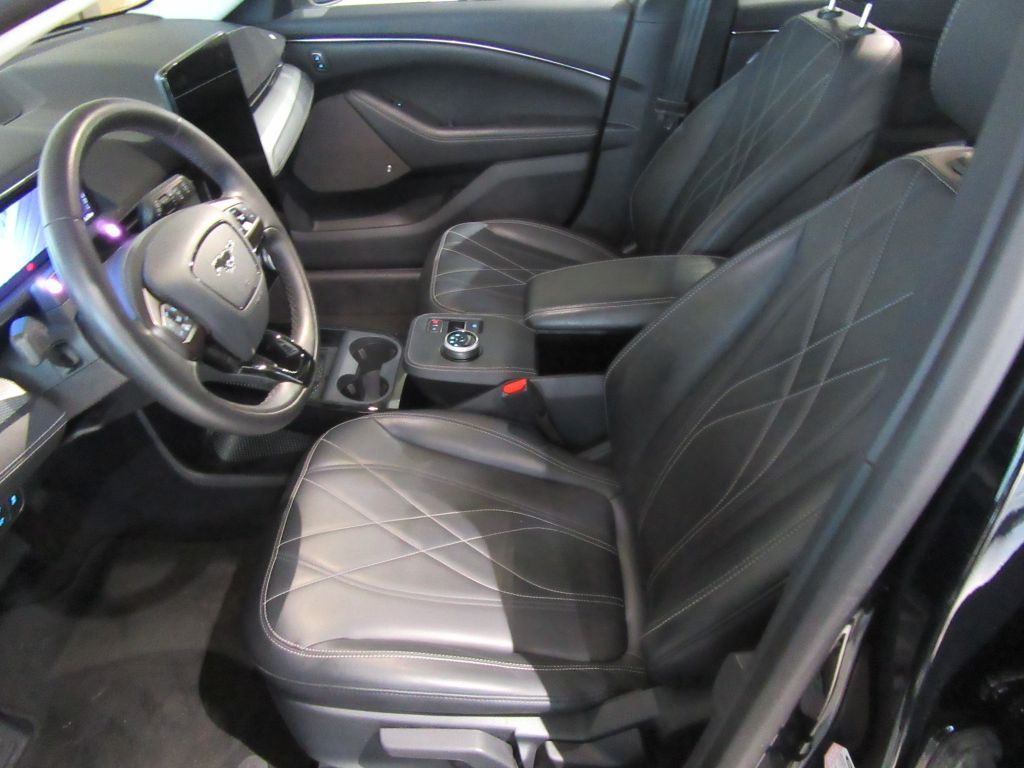 Ford Mustang Mach-E 2022