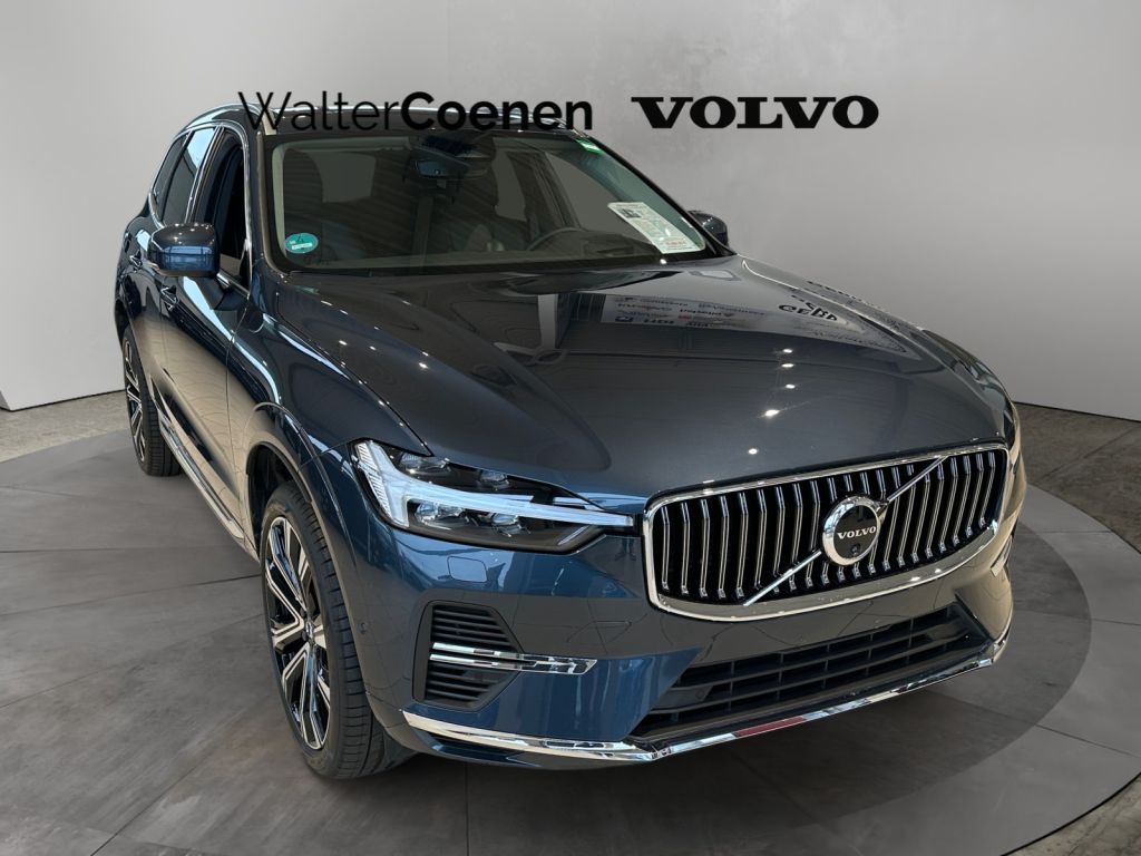 Volvo XC60 2025