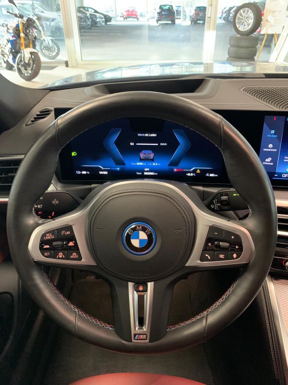 BMW i4 2023