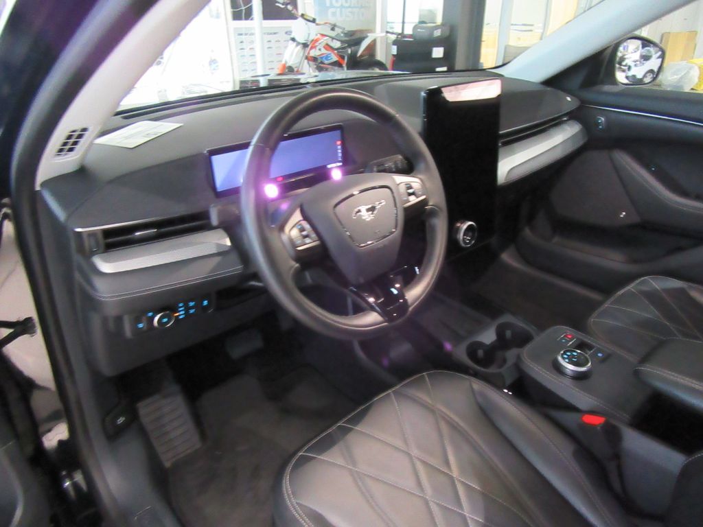 Ford Mustang Mach-E 2022