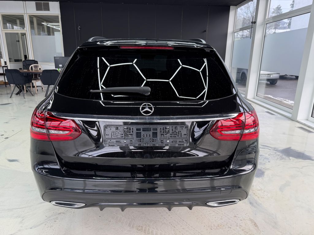 Mercedes-Benz C 300 2020