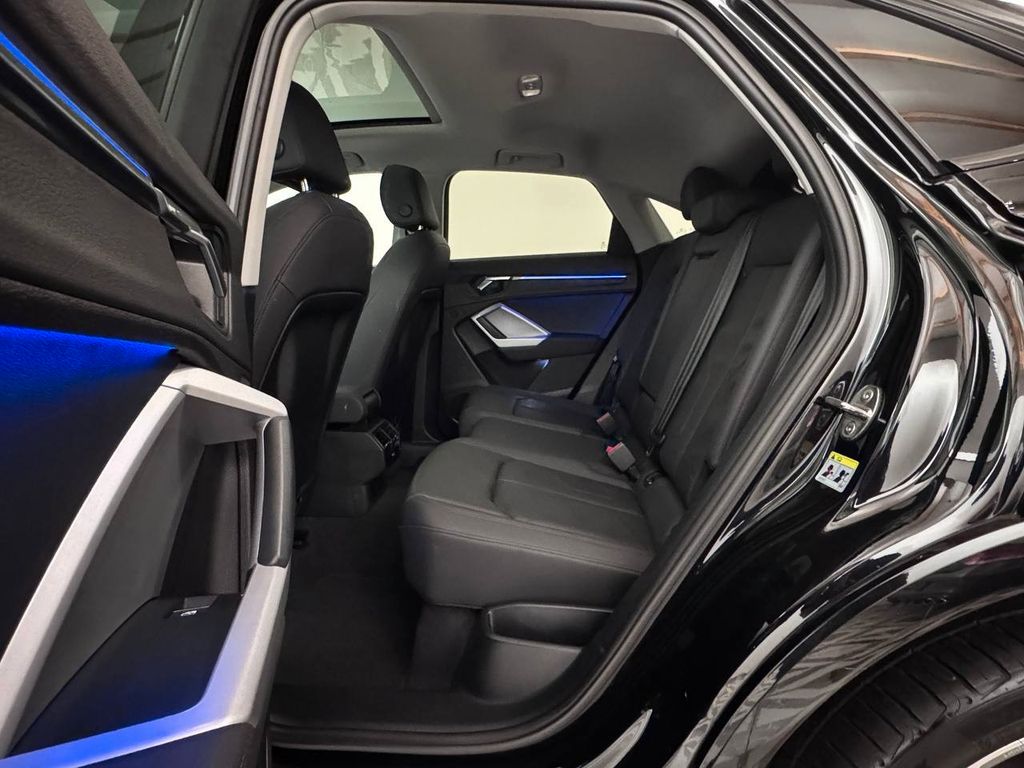 Audi Q3 2021