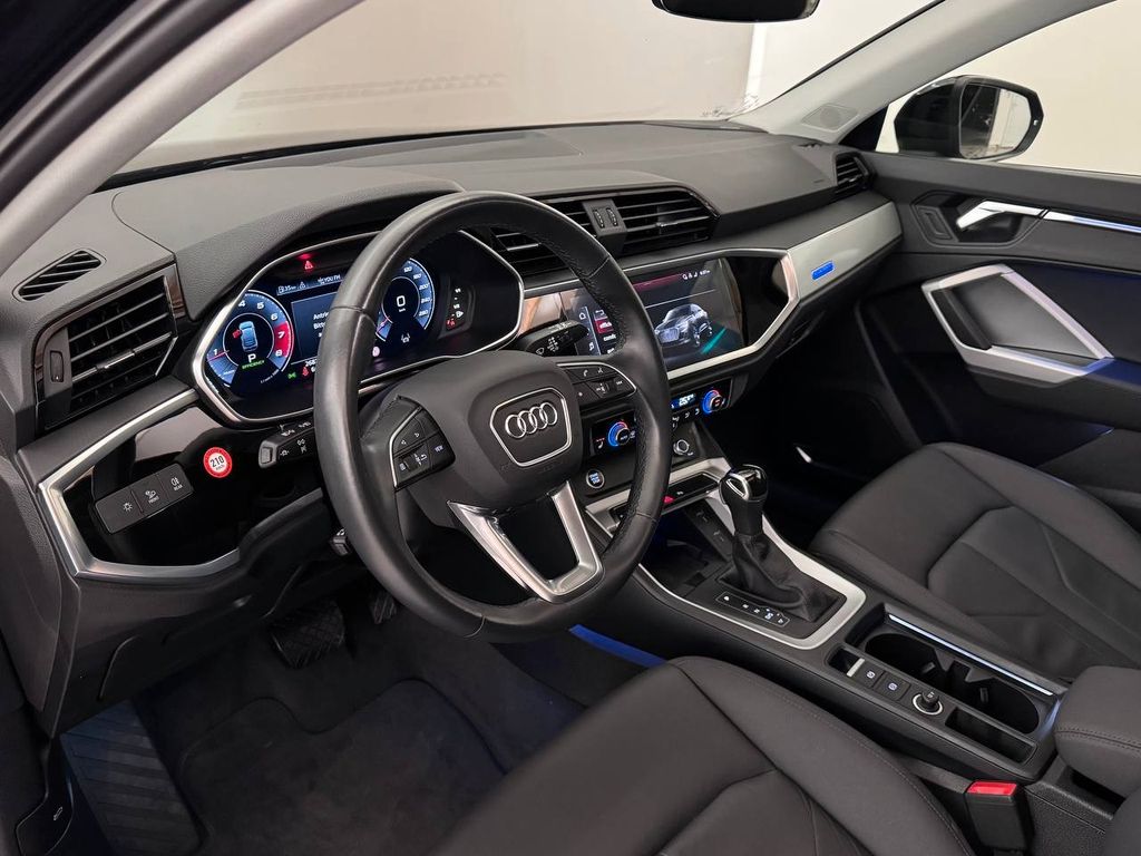Audi Q3 2021
