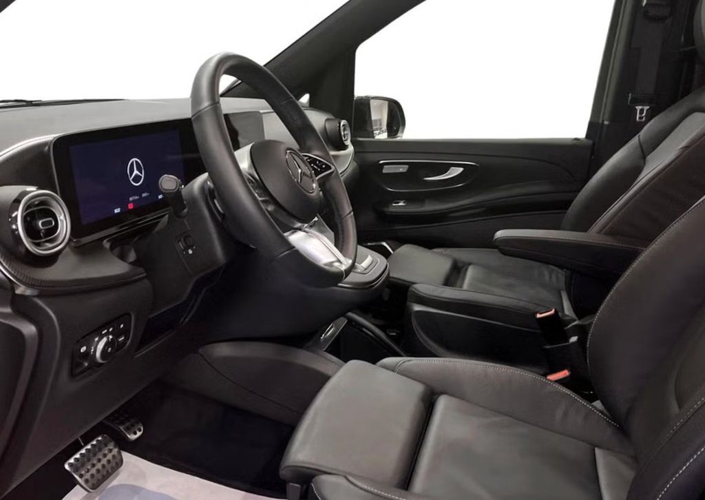 Mercedes-Benz V 300 2025