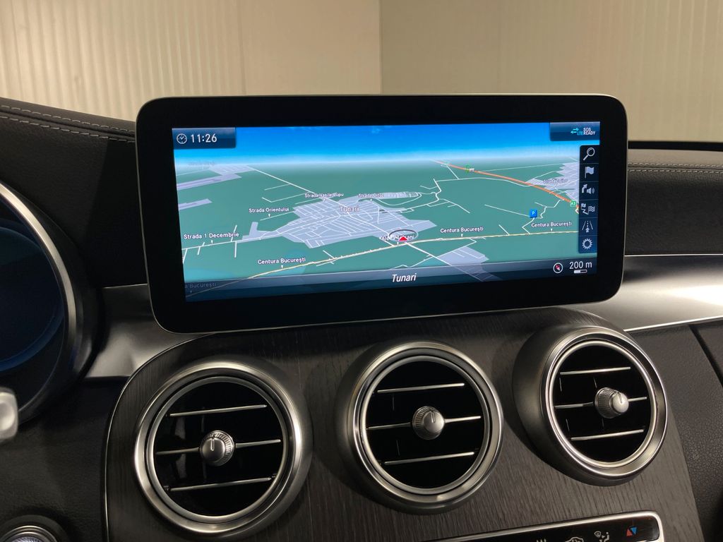 Mercedes-Benz C 300 2021