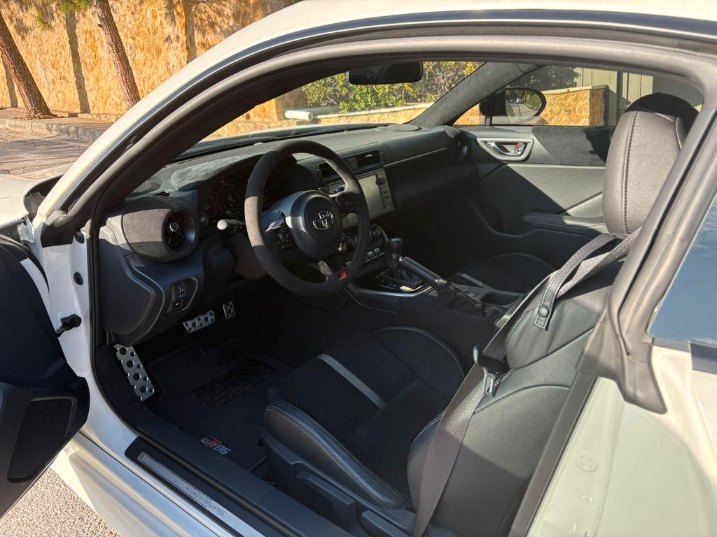 Toyota GR86 2023