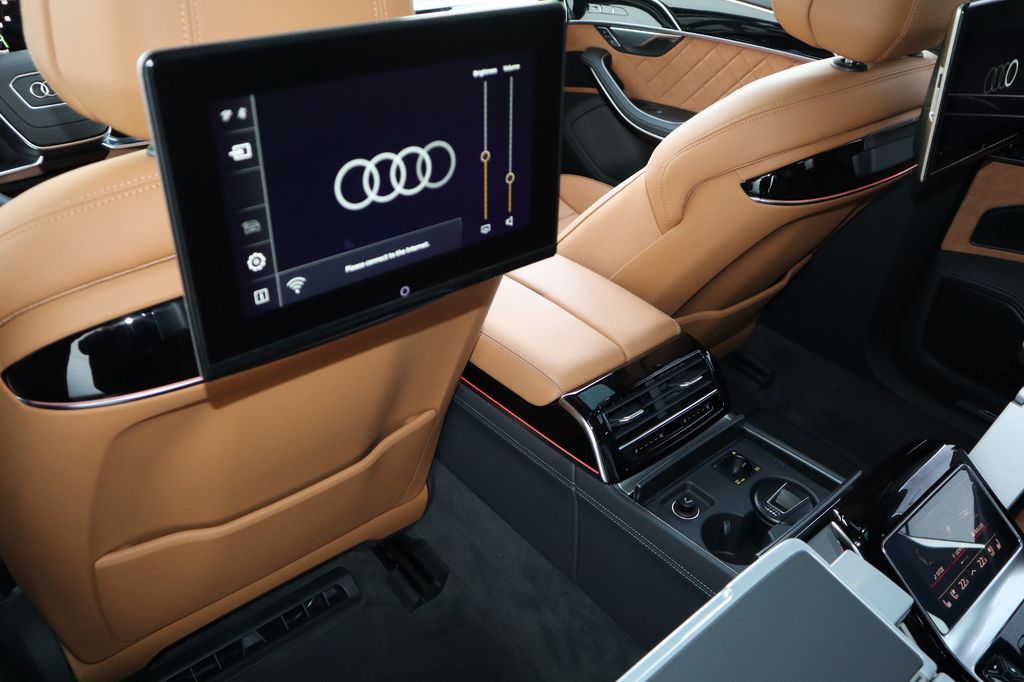 Audi A8 2025