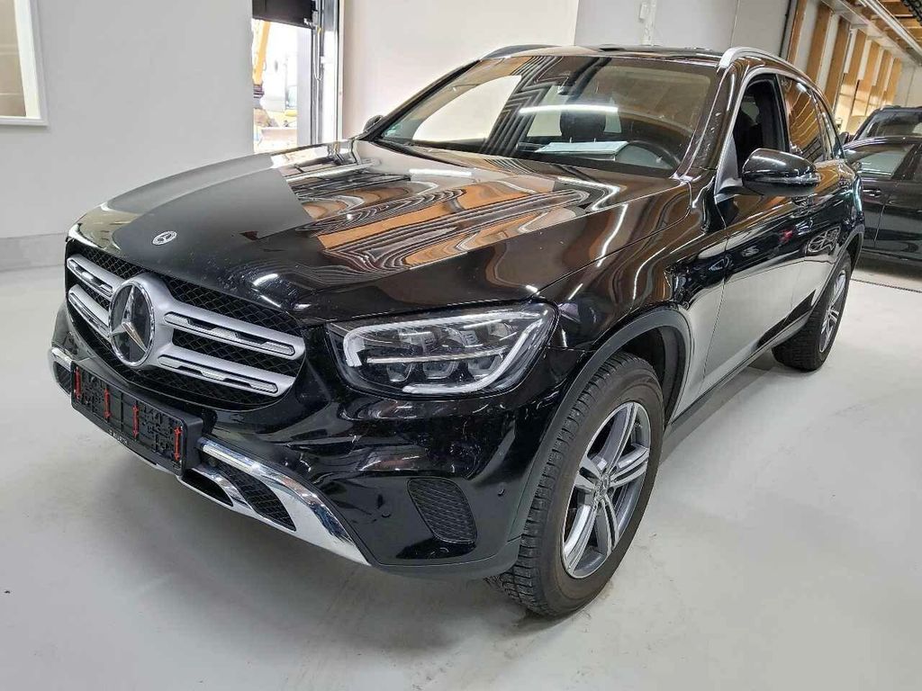 Mercedes-Benz GLC 300 2021