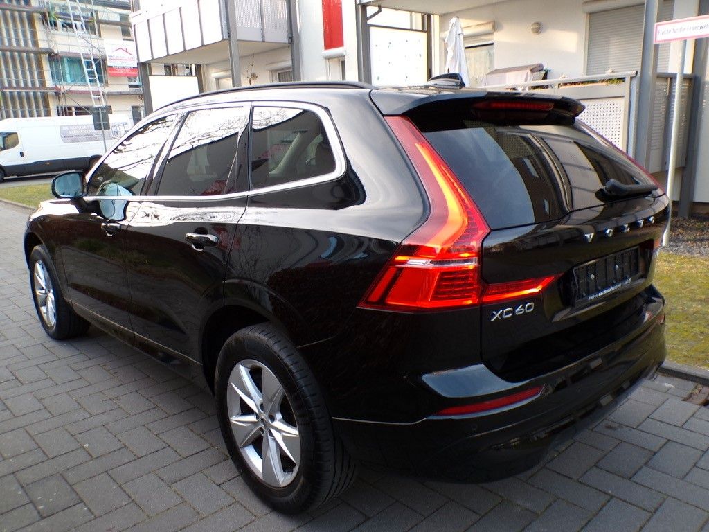 Volvo XC60 2022