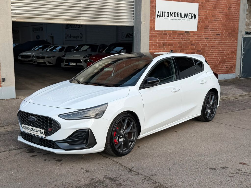 Ford Focus 2023
