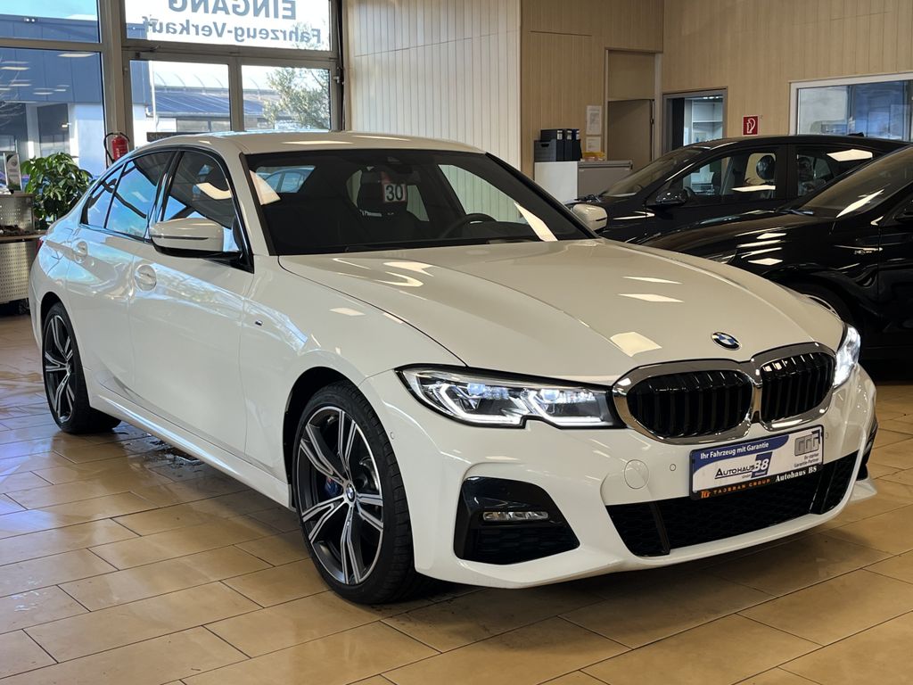 BMW 330 2020