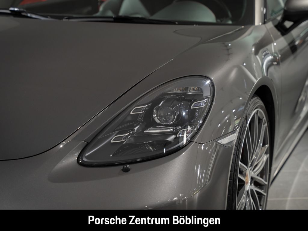 Porsche Cayman 2024