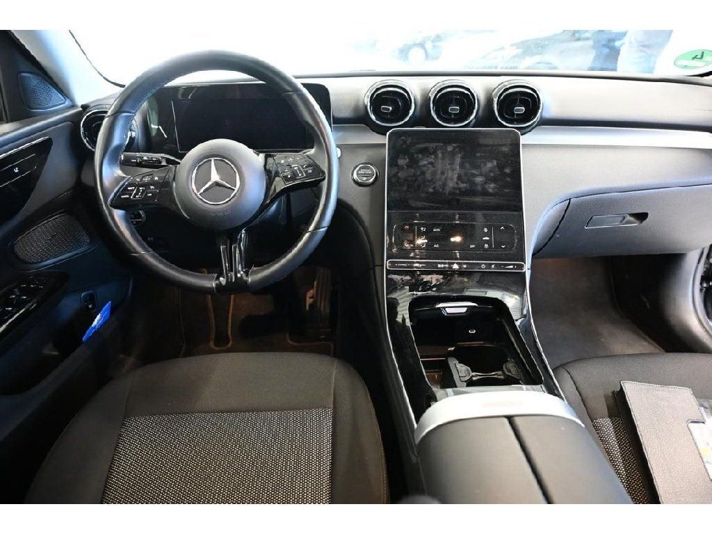 Mercedes-Benz C 200 2023