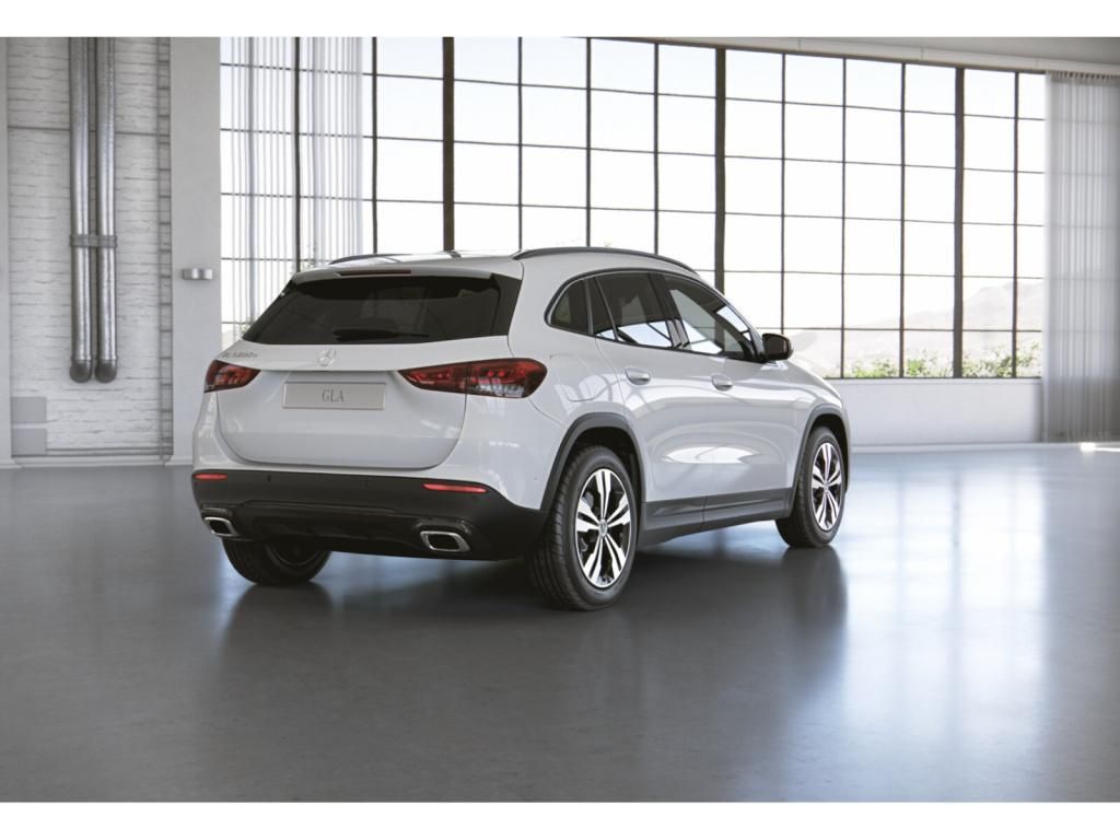 Mercedes-Benz GLA 250 2023