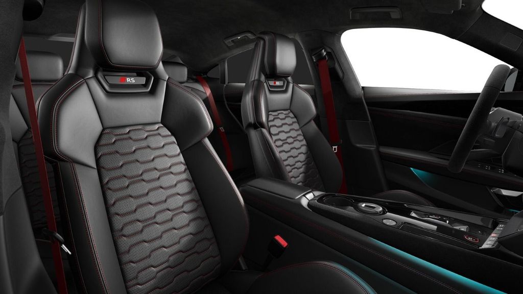 Audi RS e-tron GT 2025