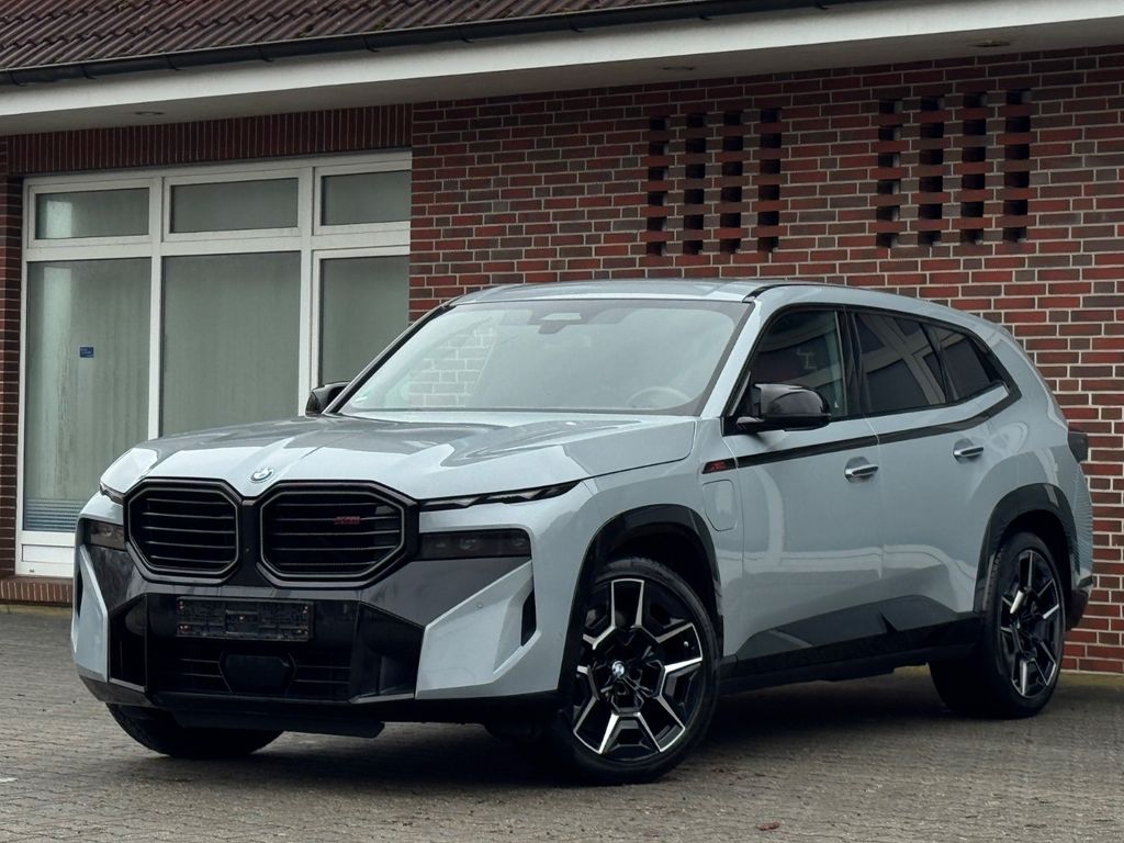 BMW XM 2024