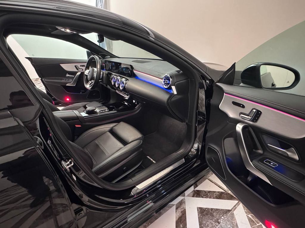 Mercedes-Benz CLA 250 2021