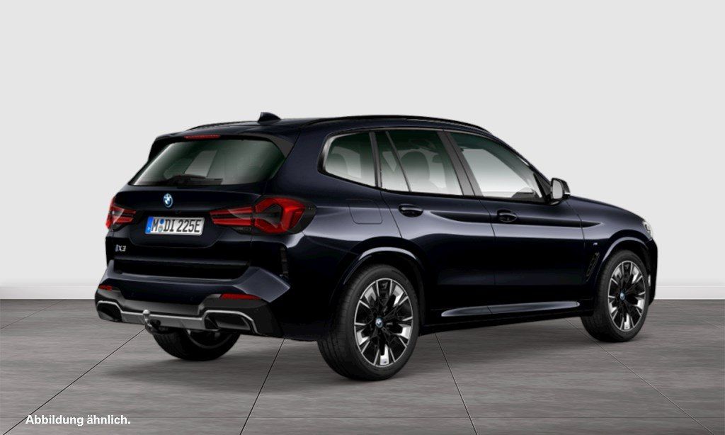 BMW iX3 2023