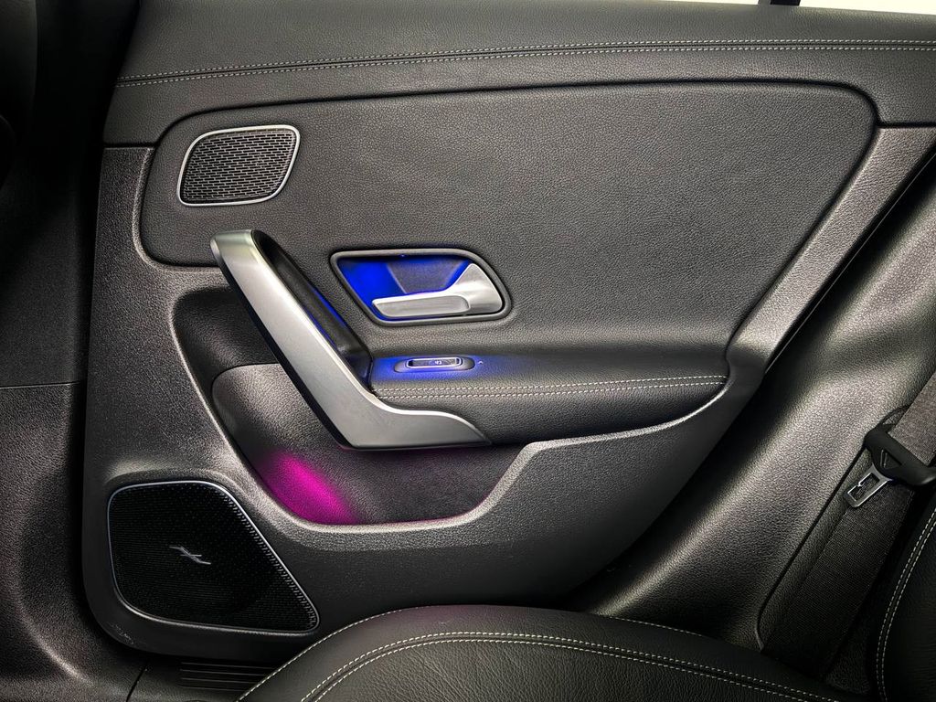 Mercedes-Benz CLA 250 2021