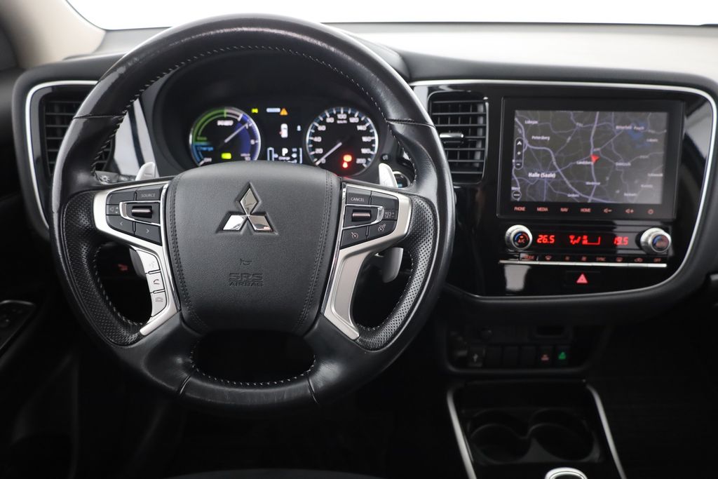 Mitsubishi Outlander 2020