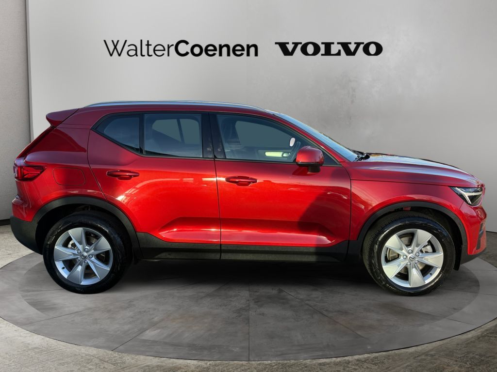 Volvo XC40 2024